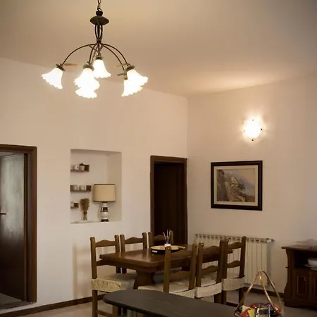 아파트 Casa Vacanze La Piazzetta - Cascata Delle Marmore